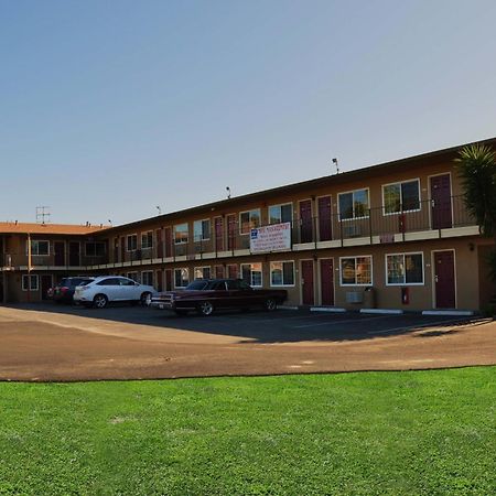 Best 5 Motel Salinas Exteriér fotografie